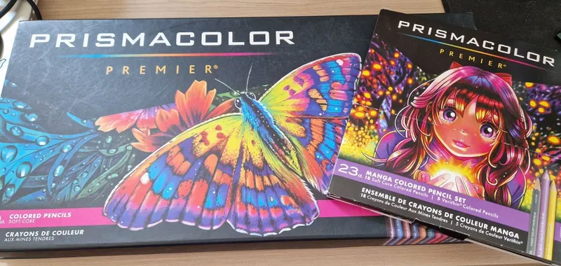 Boîtes de crayons Prismacolor Premier 150 et set manga